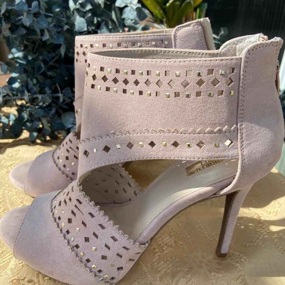 Jennifer Lopez dark blush Sweet Gum High Heels with cut outs size 10 - Picture 2 of 13